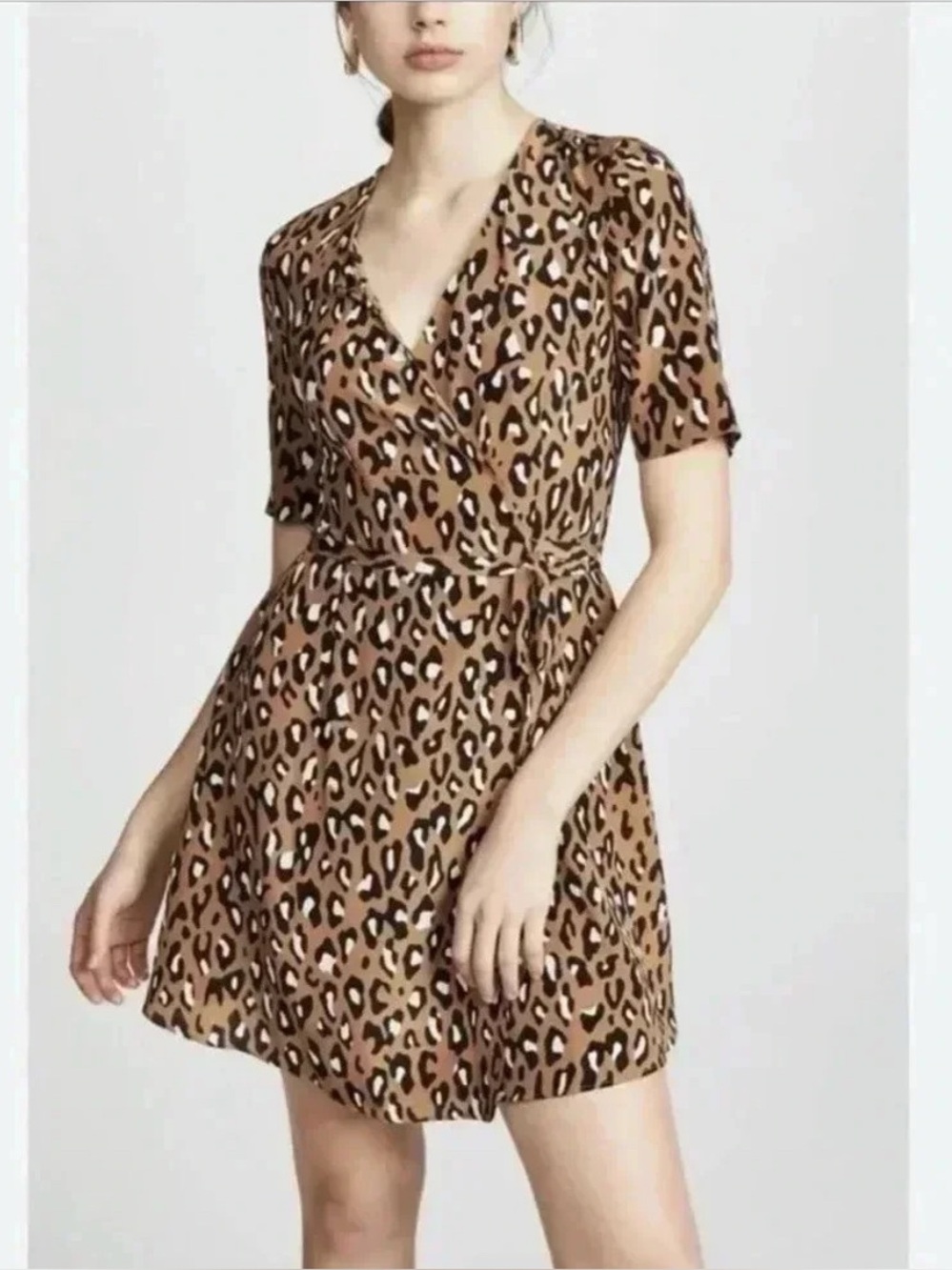 Diane Von Furstenberg SAVILLA SILK DRESS
WHITMAN BEIGE Size 4